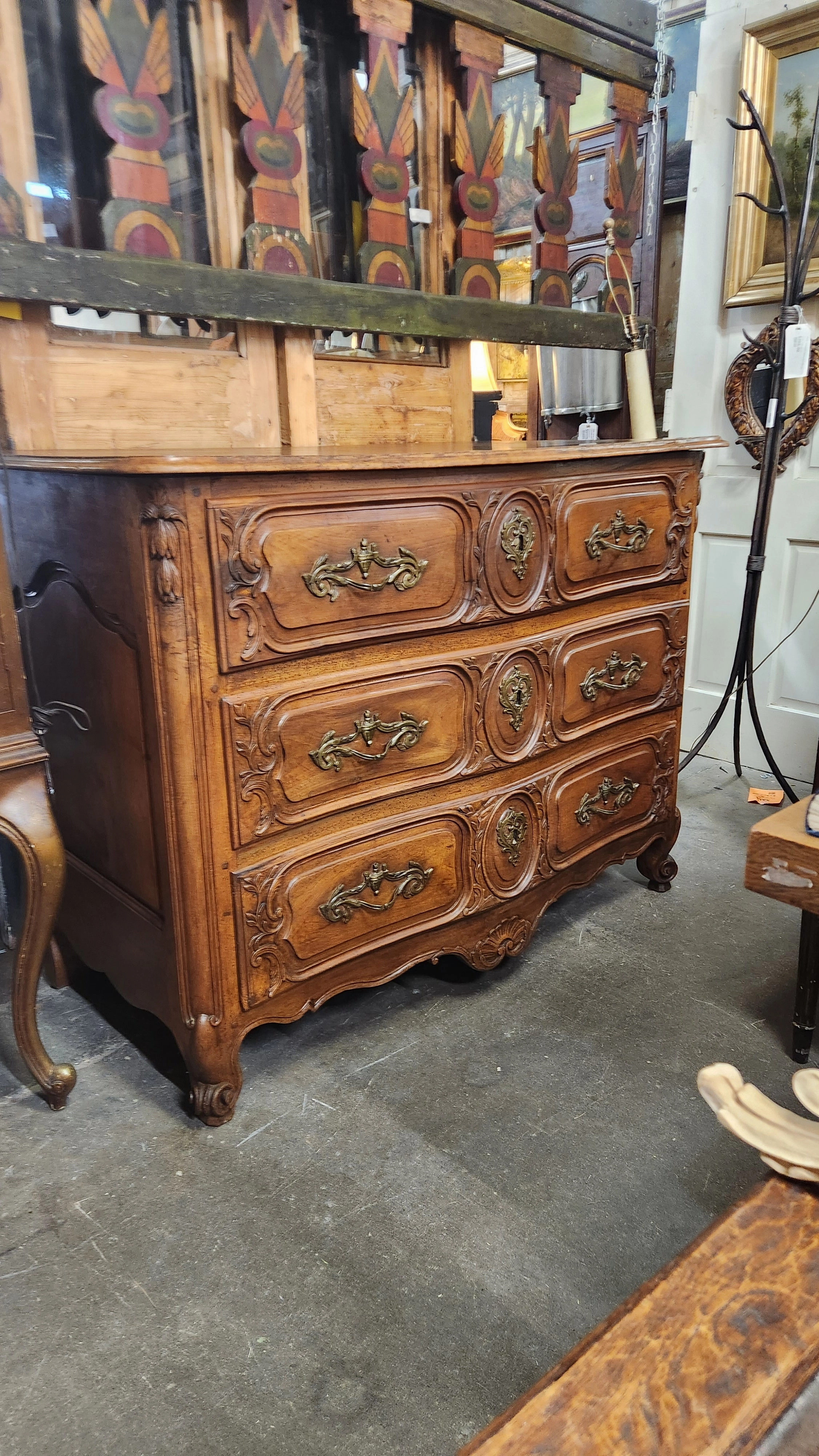 18TH CENTURY FRENCH COUNTRY CHEST