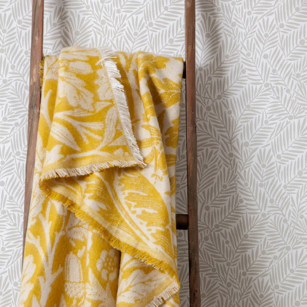 Acorn Tonal Jacquard Throw Gold