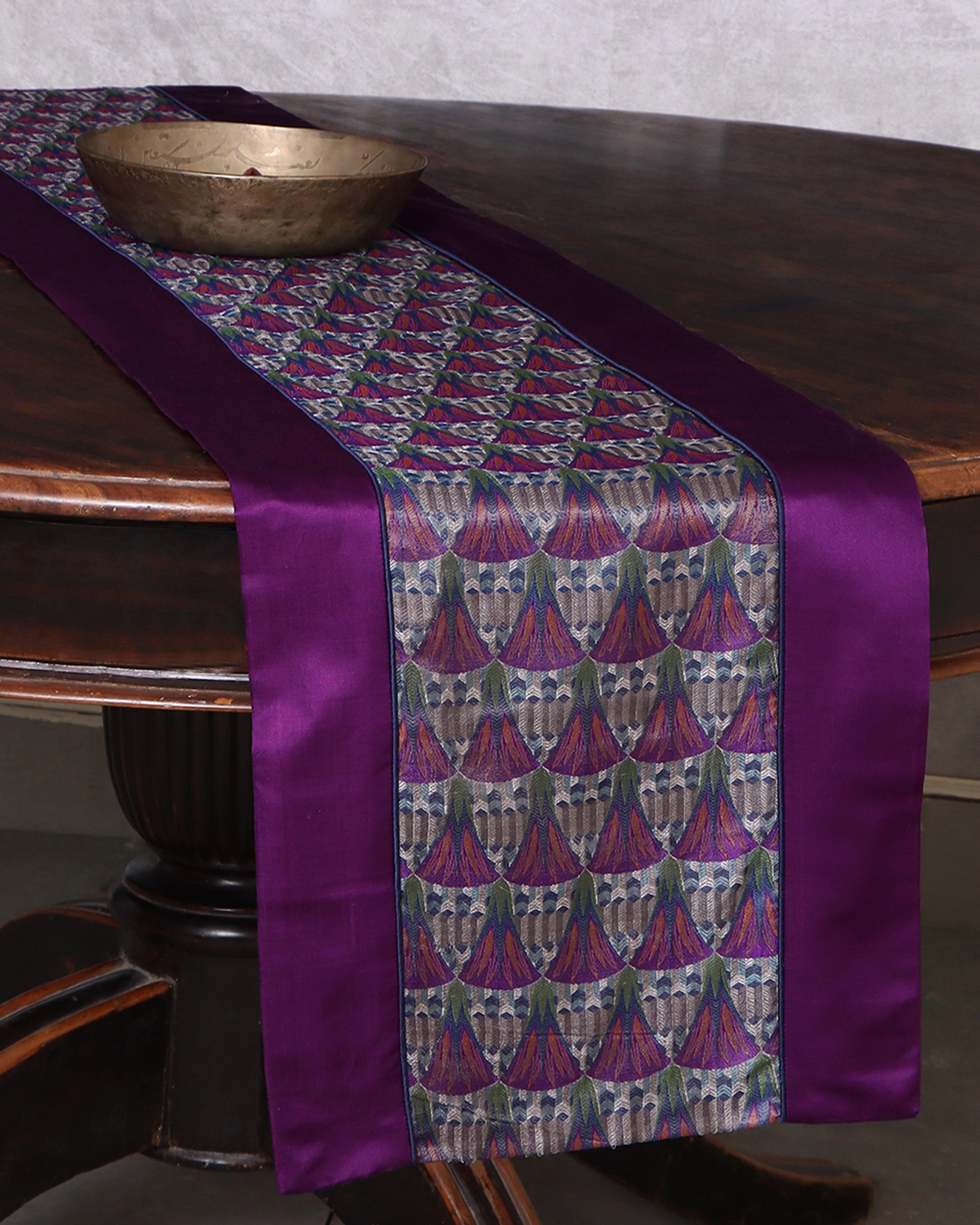 Ambuja Powdi Silk Table Runner