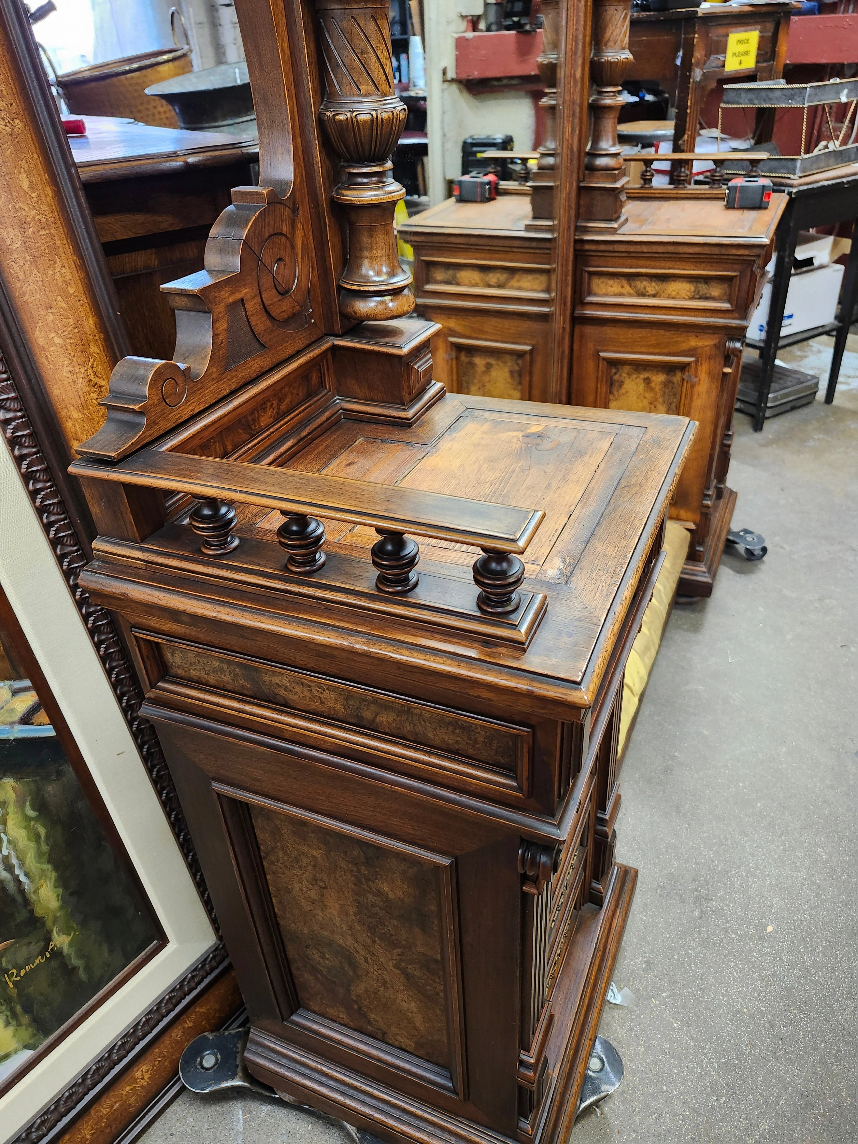 AMERICAN WALNUT PIER MIRROR WITH DRAWERS