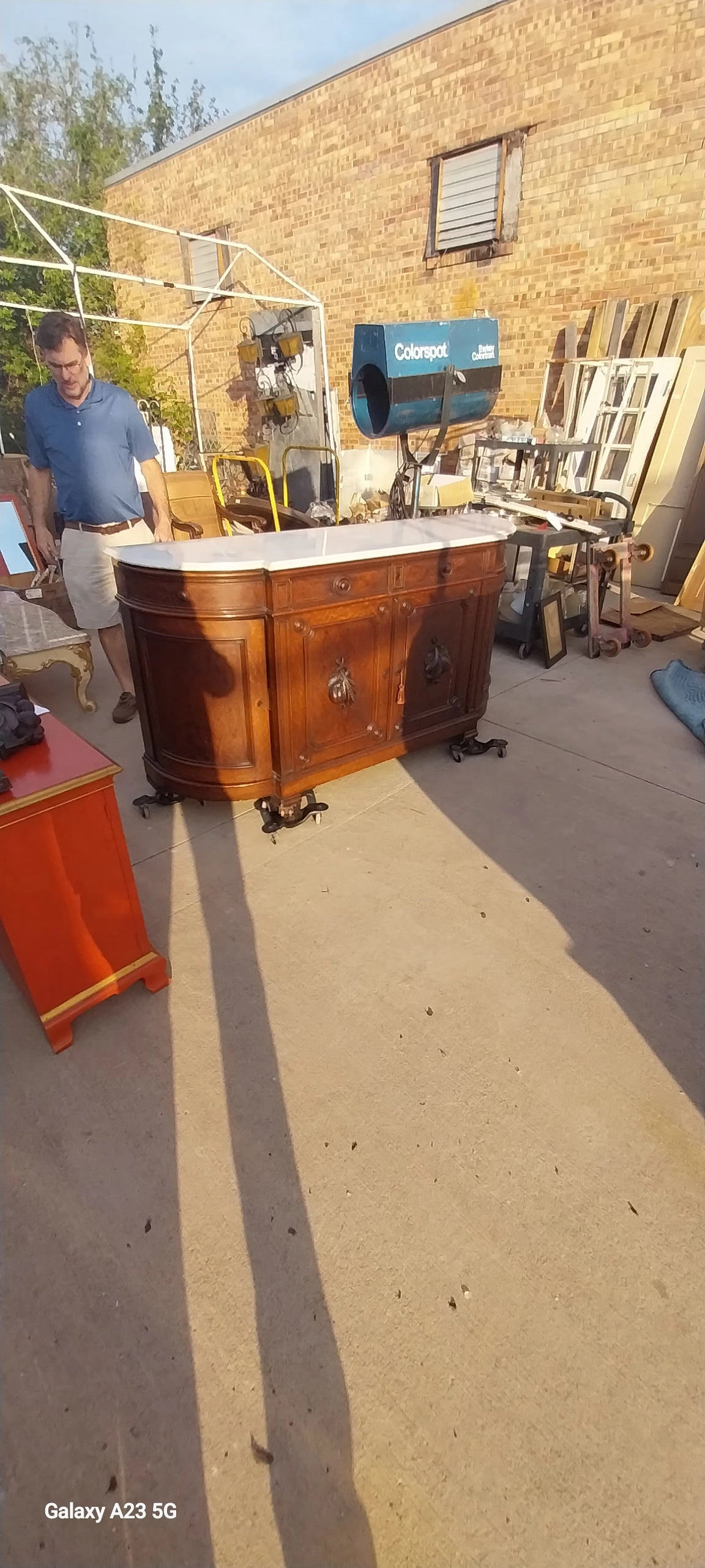 AMERICAN WHITE MARBLE TOP CURVED END SERVER-AS FOUND