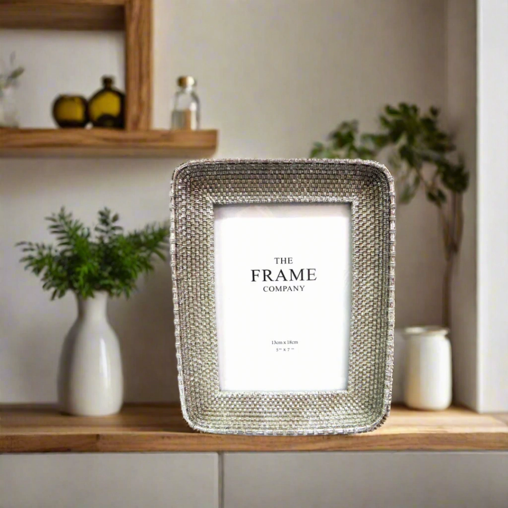 Artworks frame