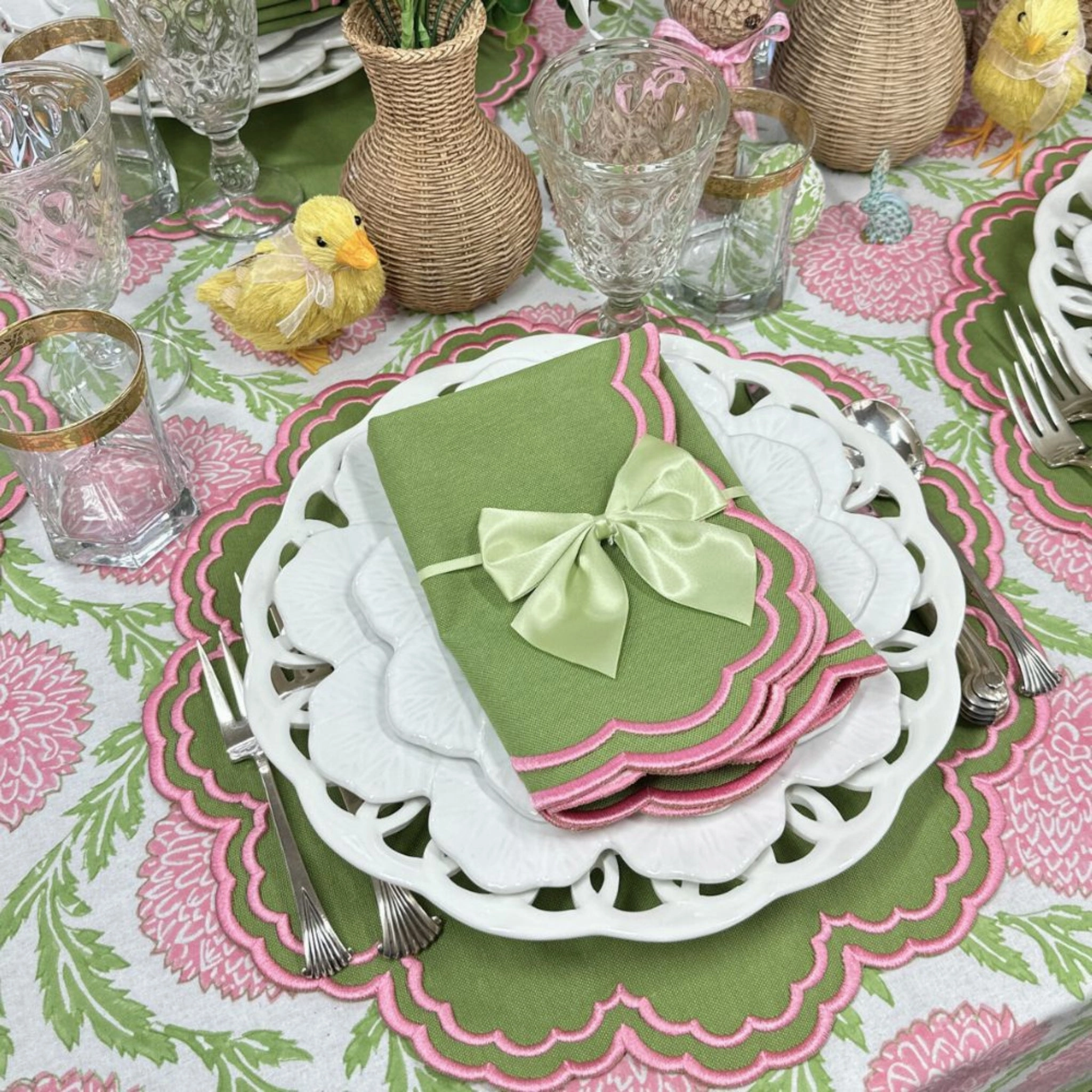 Bettina Napkin - Green & Pink, Set of 4