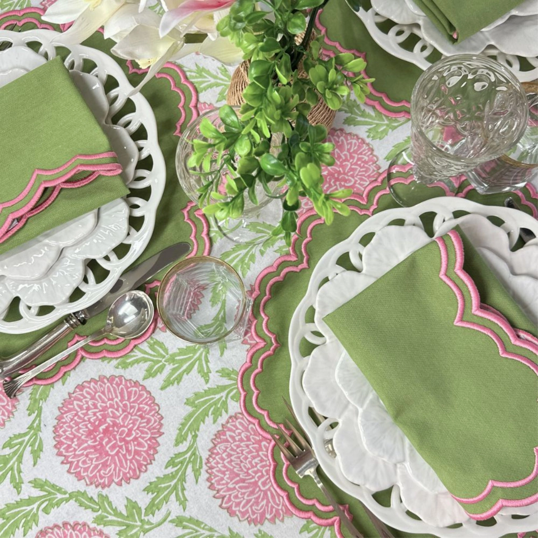 Bettina Napkin - Green & Pink, Set of 4