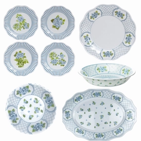 Blue Hydrangea Melamine Dinnerware Collection mini desktop sculpture