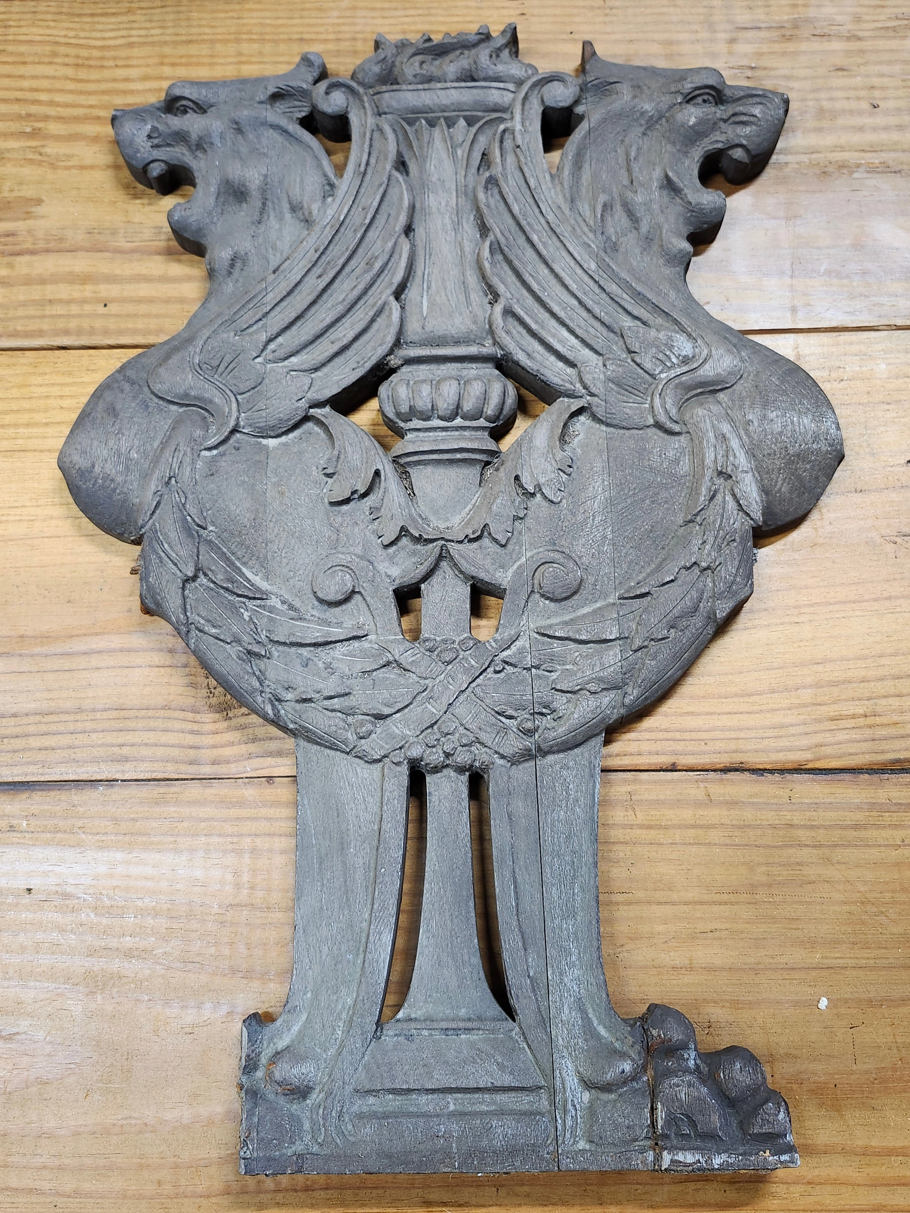 CARVED WOOD  ARCHITECTURAL ORNAMENT WITH GRIFFINS