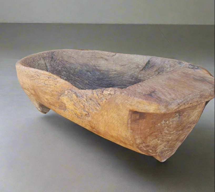 CARVED WOOD CENTER BOWL