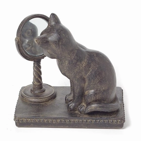 Cat Gazing in Mirror Figurine 3.5"H wall pendant decor
