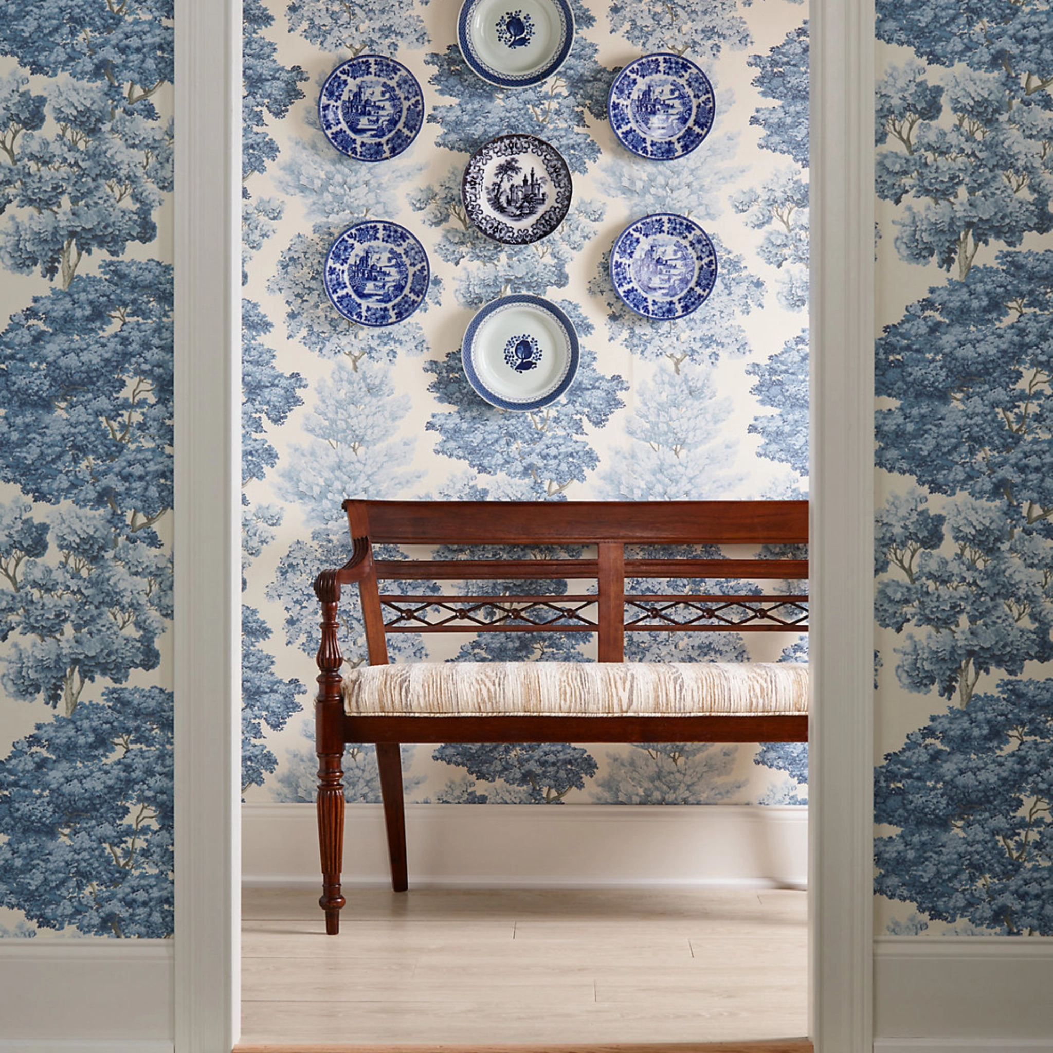 Central Park Wallcovering in Light Blue