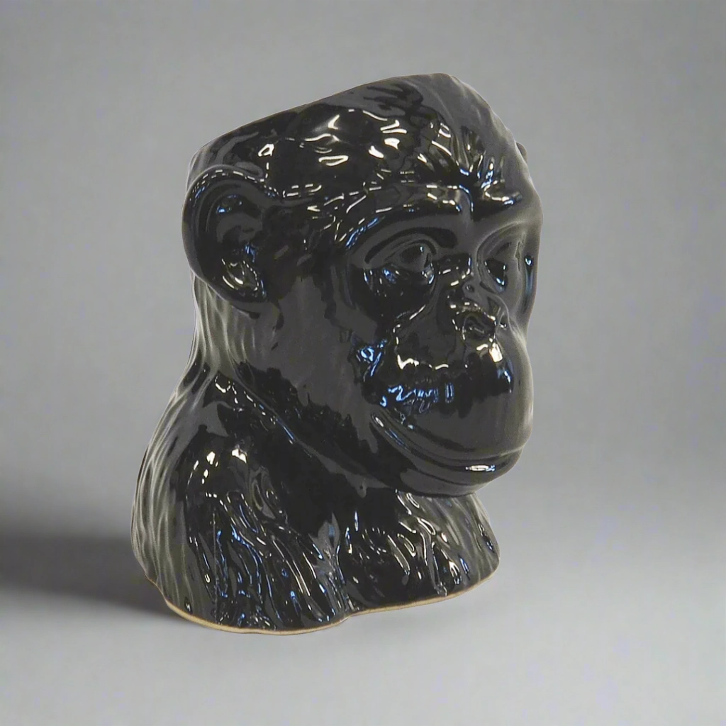 Ceramic monkey head black decorative home ornament