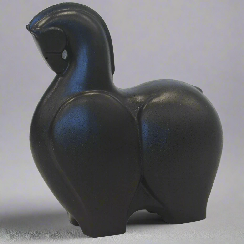 CERAMIC TROJAN HORSE STATUE BLACK (34CM (H) X 30CM X 12CM ) decorative home ornament