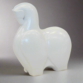 CERAMIC TROJAN HORSE STATUE WHITE (34CM (H) X 30CM X 12CM) decorative home ornament