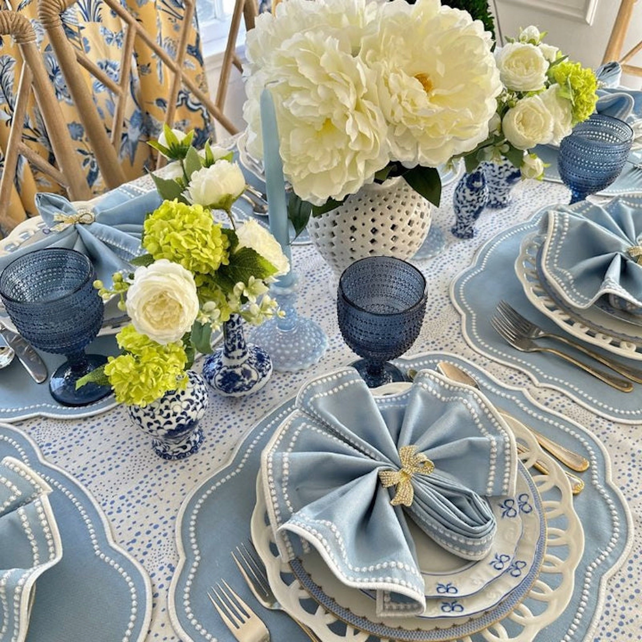 Charlotte Placemat in Blue, Set of 4