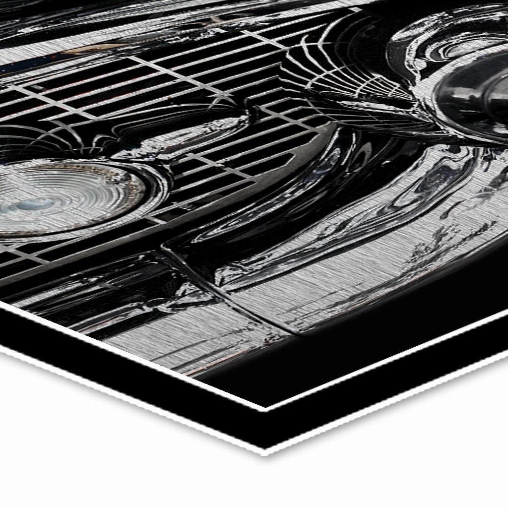 Chrome Oldtimer Brushed on AluDibond