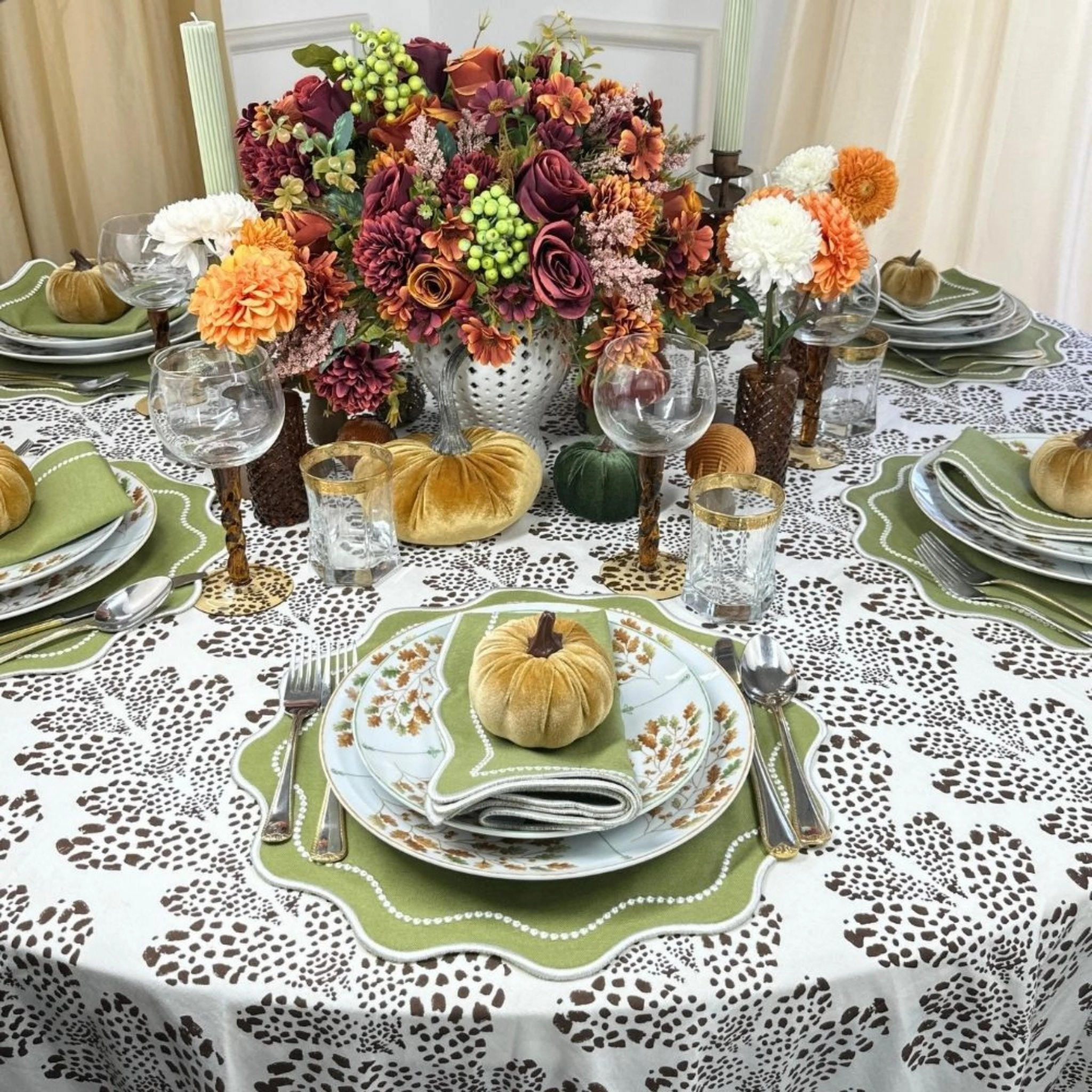 Cocoa Kelli Tablecloth