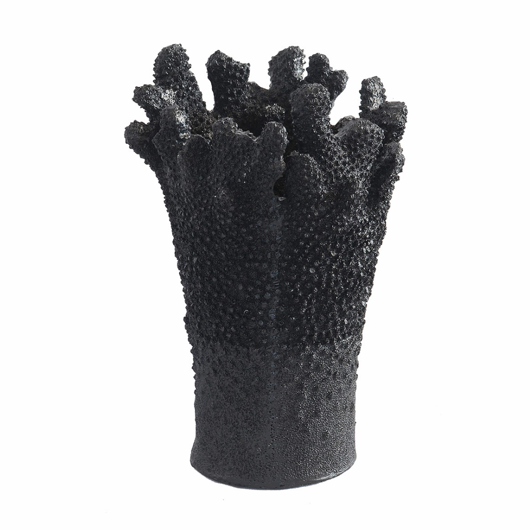 Coral vase black large