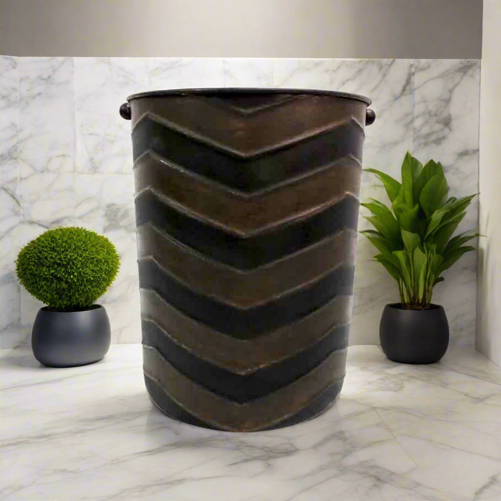 Dark Shadow Container