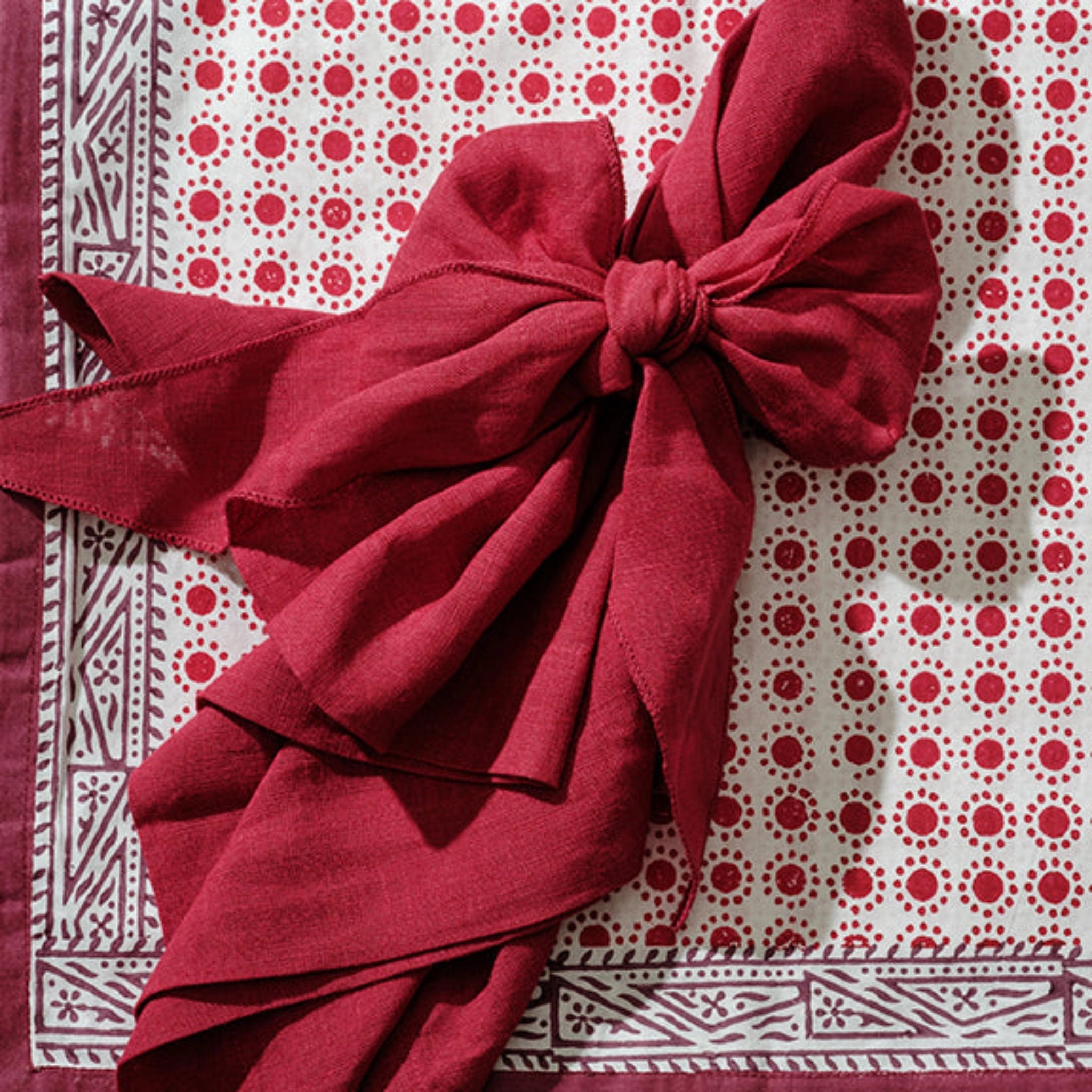 Dot Print Tablecloth, Red