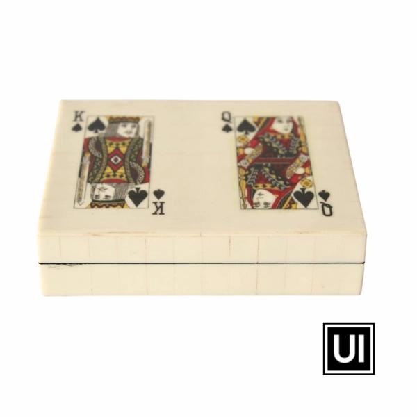 Double cards box