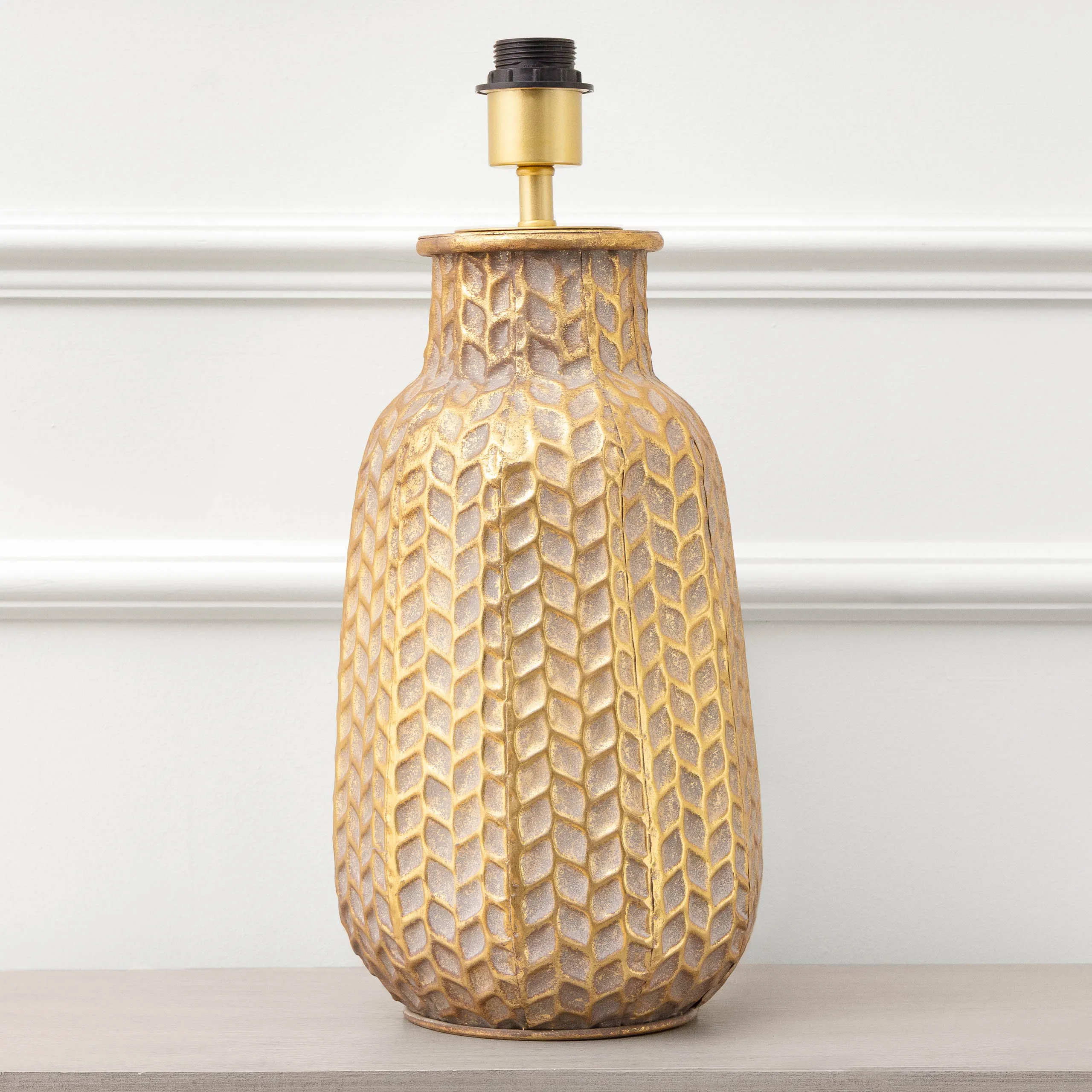 Evanora Lamp Base Gold/Whitewash modern fashion rug  
