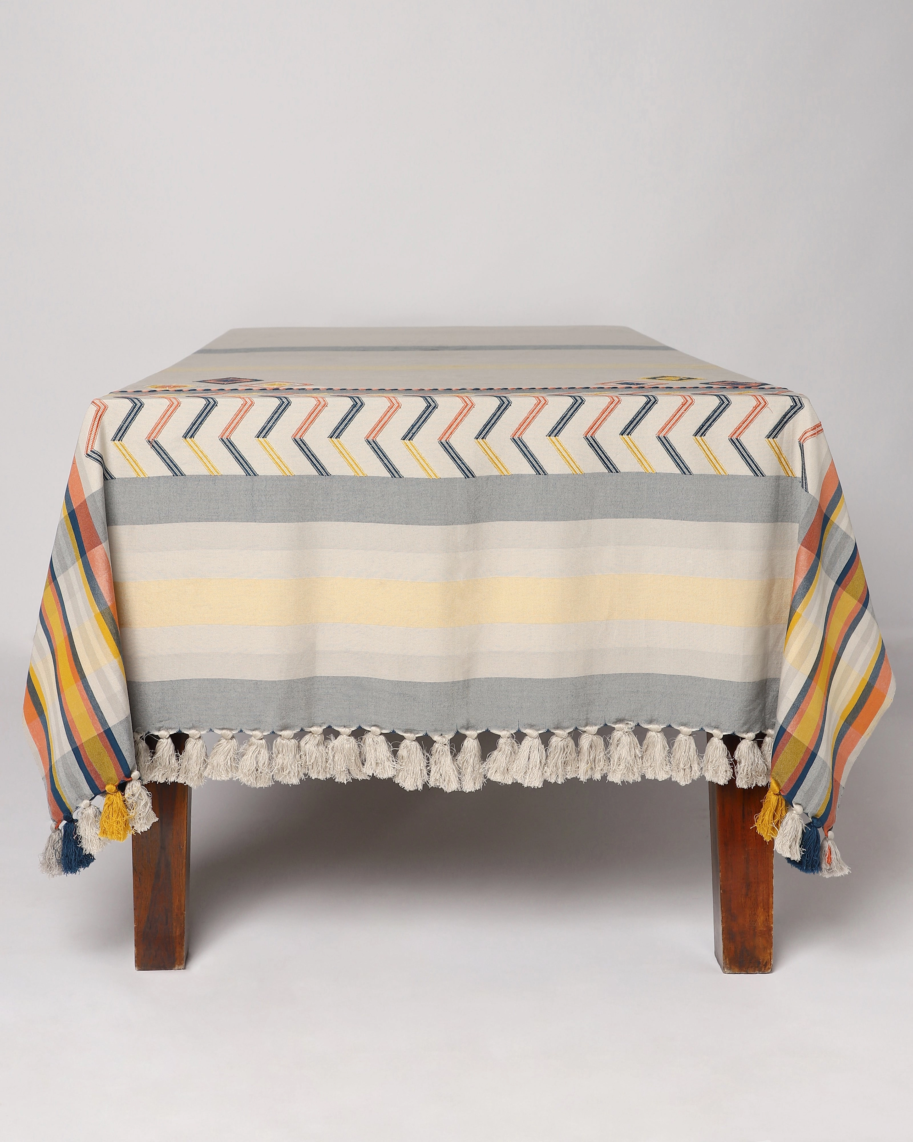 Fewa Extra Weft Cotton Table Cover ceramic table ornament