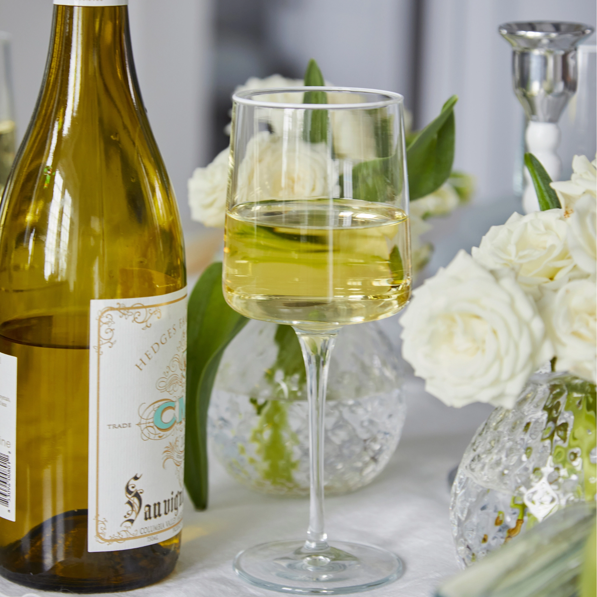 Fine Line Clear With White Rim Wine Glass, Set of 4