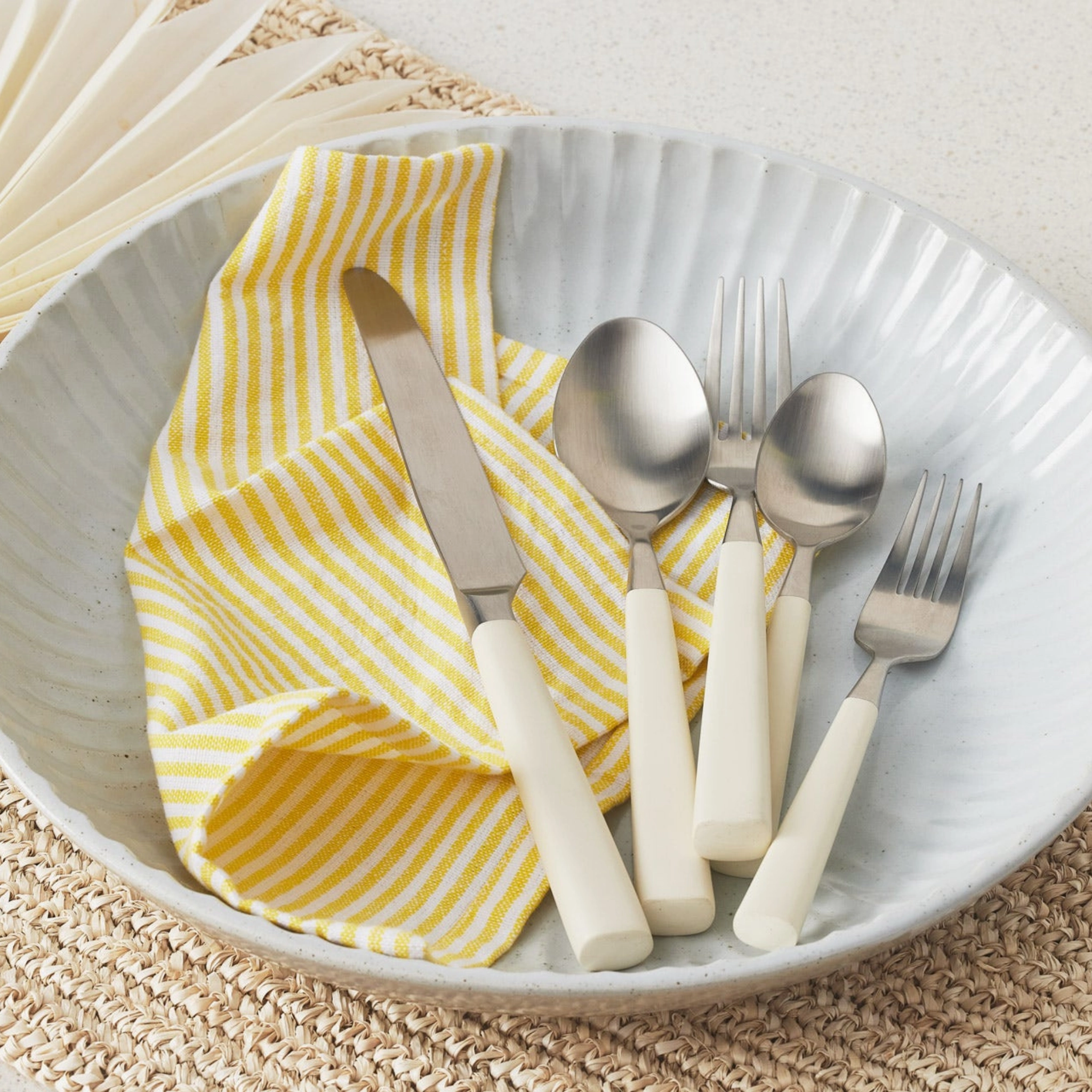 Five Piece White and Stainless Steel Flatware Set