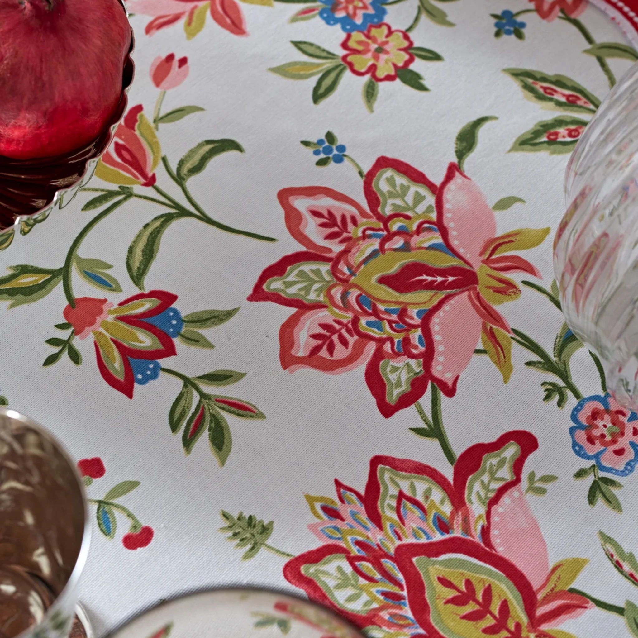 Floral Ruffled Anais Tablecloth