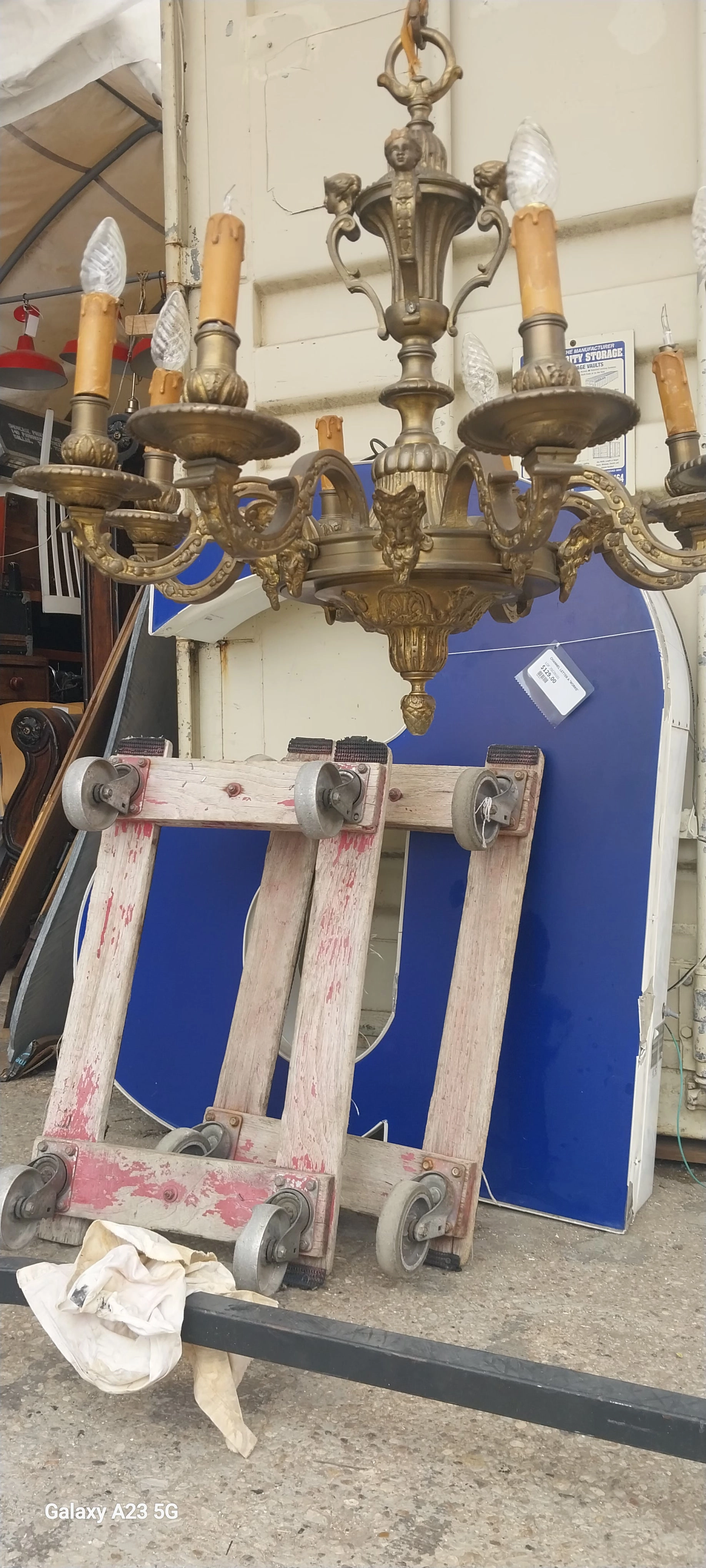 FRENCH BRONZE EIGHT LIGHT CHANDELIER