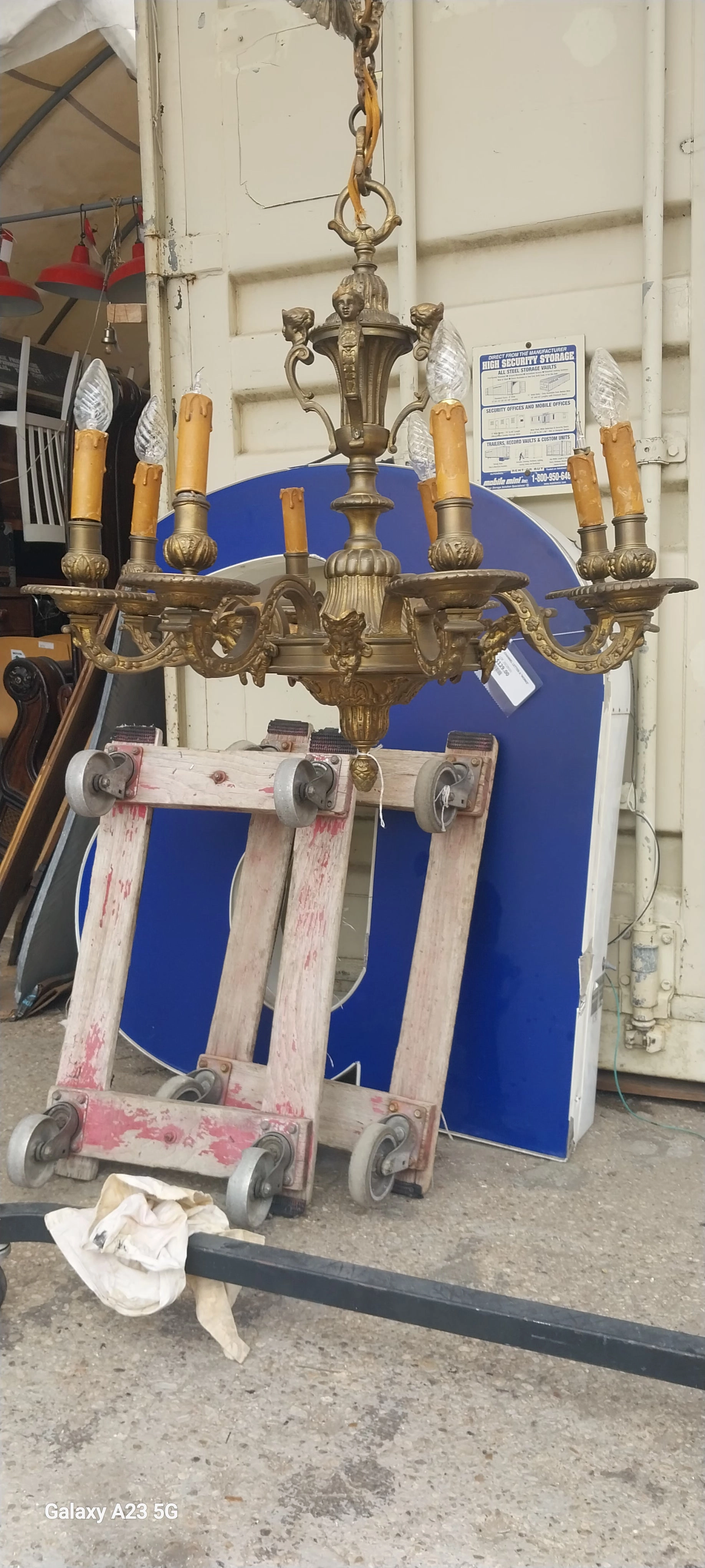 FRENCH BRONZE EIGHT LIGHT CHANDELIER