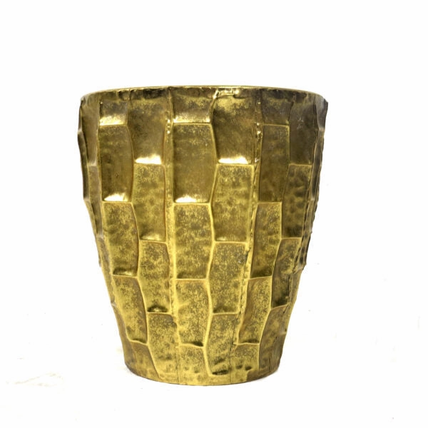 Gator Planter