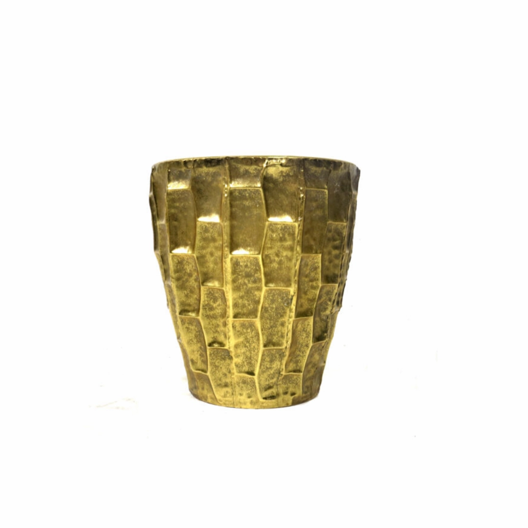 Gator Planter