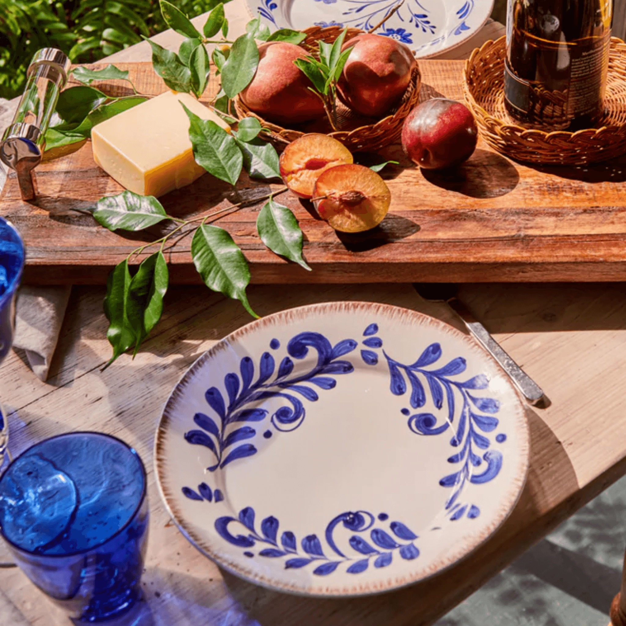 Hand Painted Blue & White Scroll Design Dinner Plates