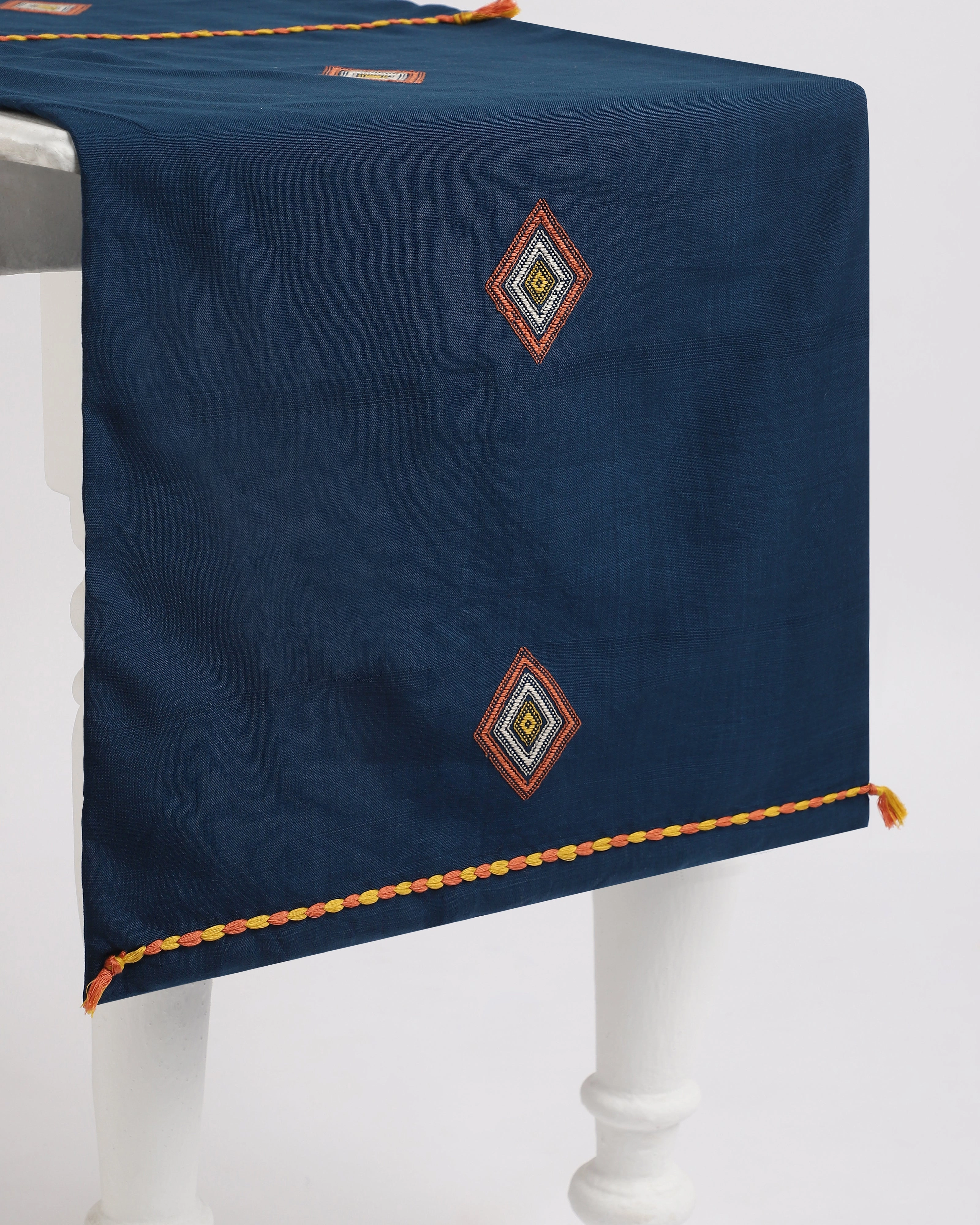 Harita Extra Weft Cotton Table Runner ceramic table ornament