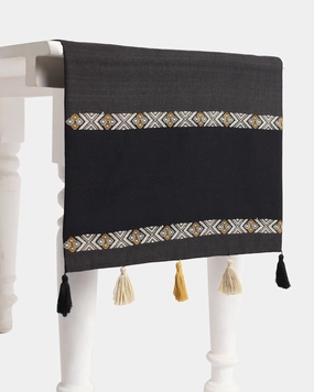 Ilinca Extra Weft Cotton Table Runner ceramic table ornament