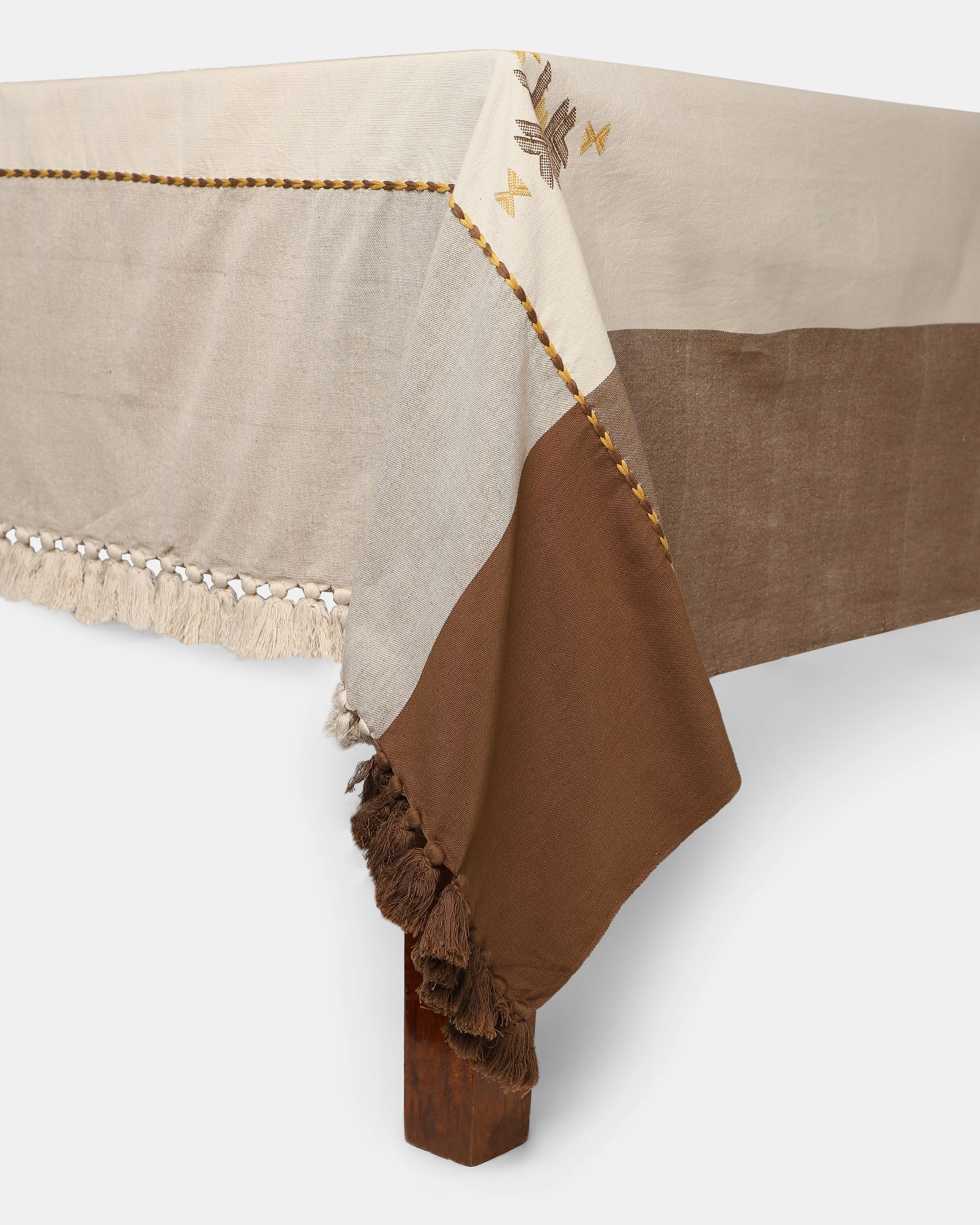 Ivona Extra Weft Cotton Table Cover