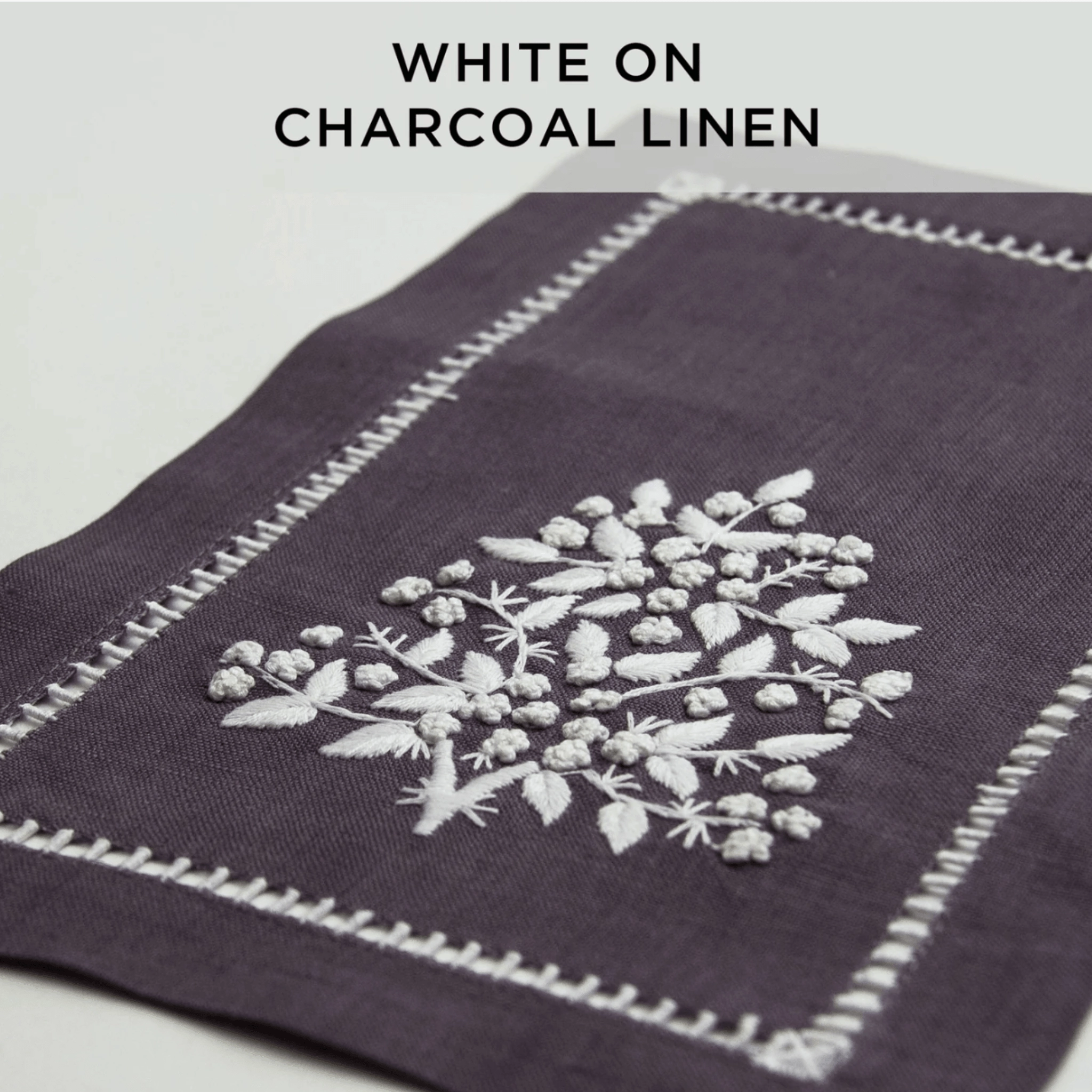 Jardin Classic Embroidered Linen Table Runner
