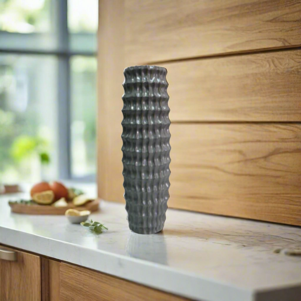 Kith vase