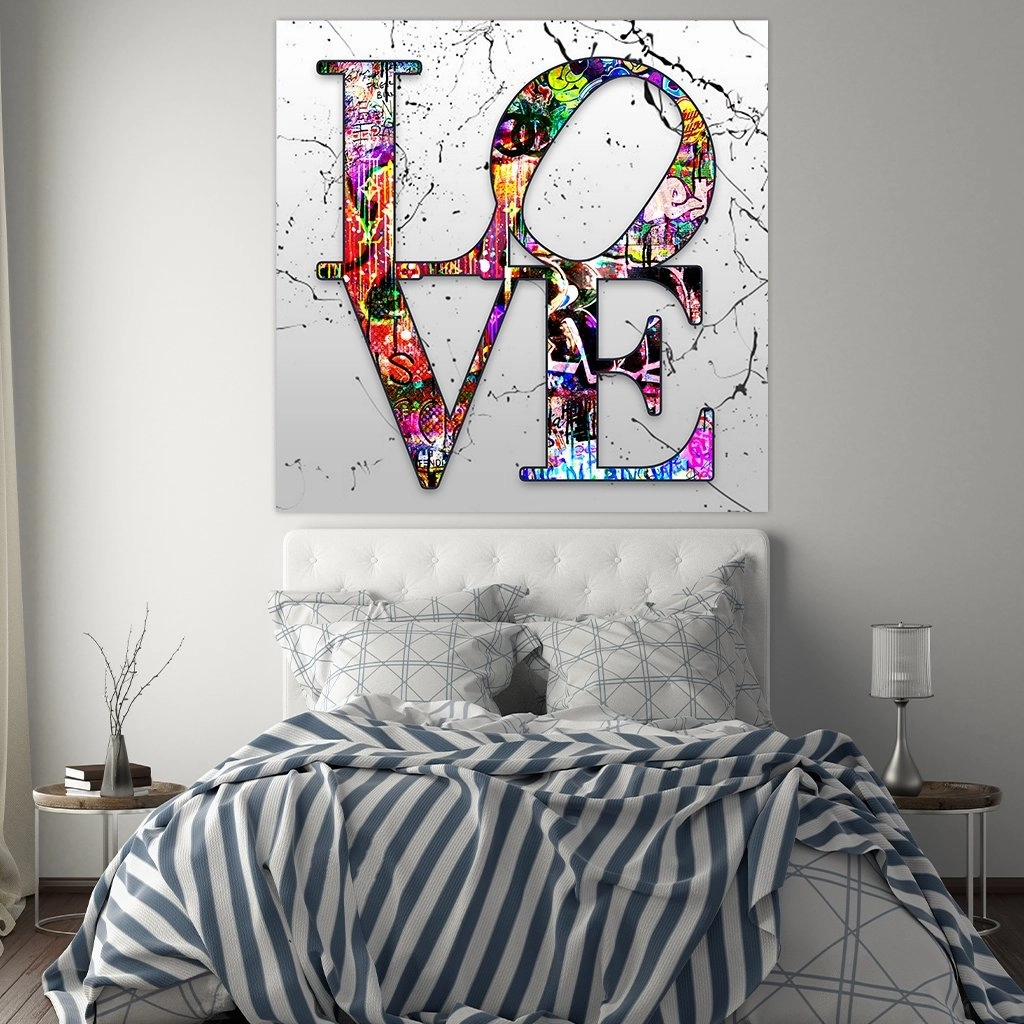 LOVE 
