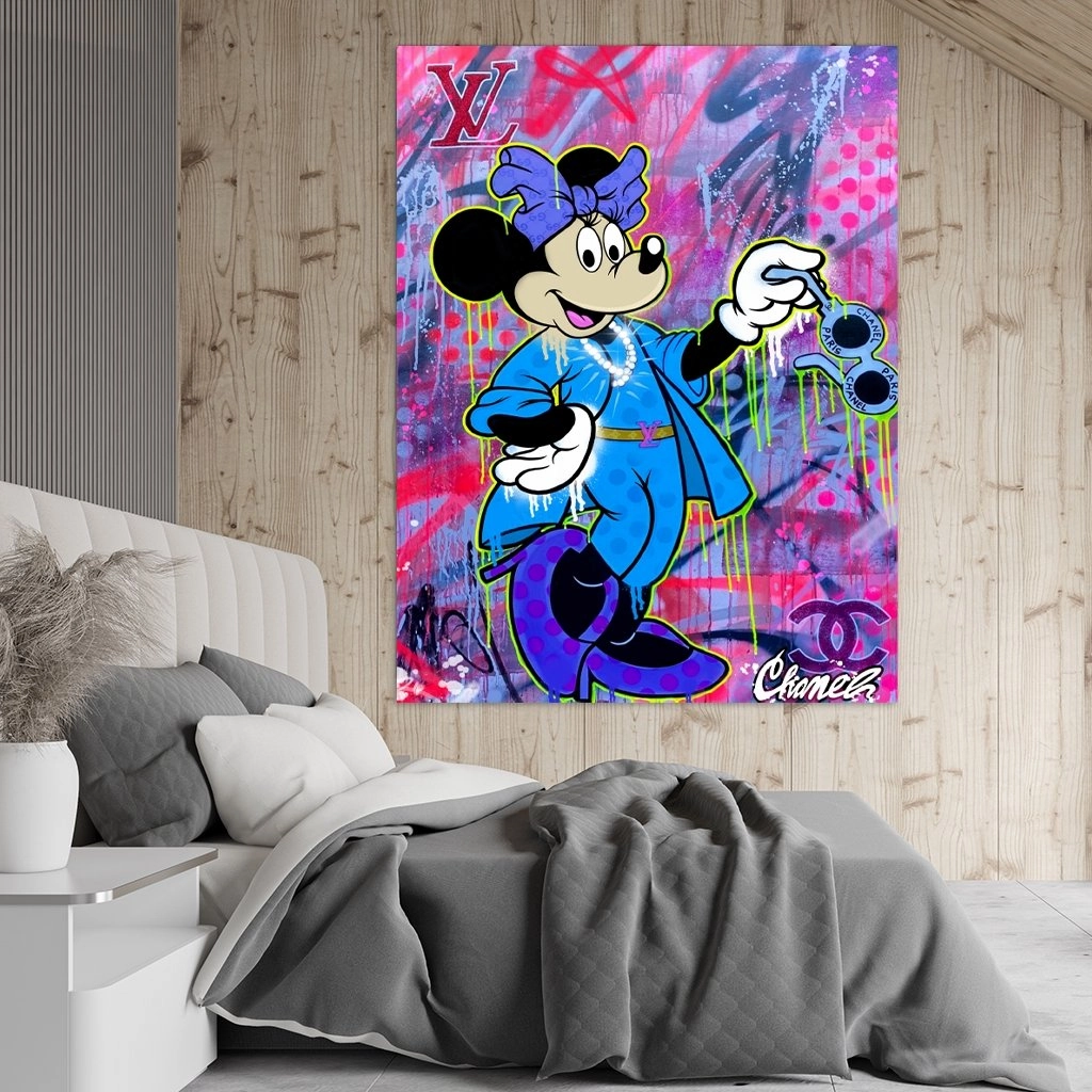 Minnie Drip by Sean Flores 