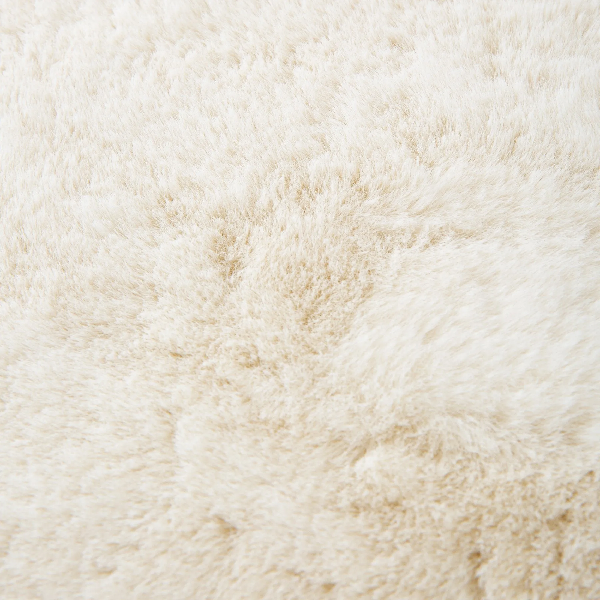 Mitis Rug Medium Ivory (W2000  D1400)