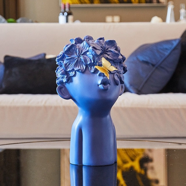 Modern home Statues