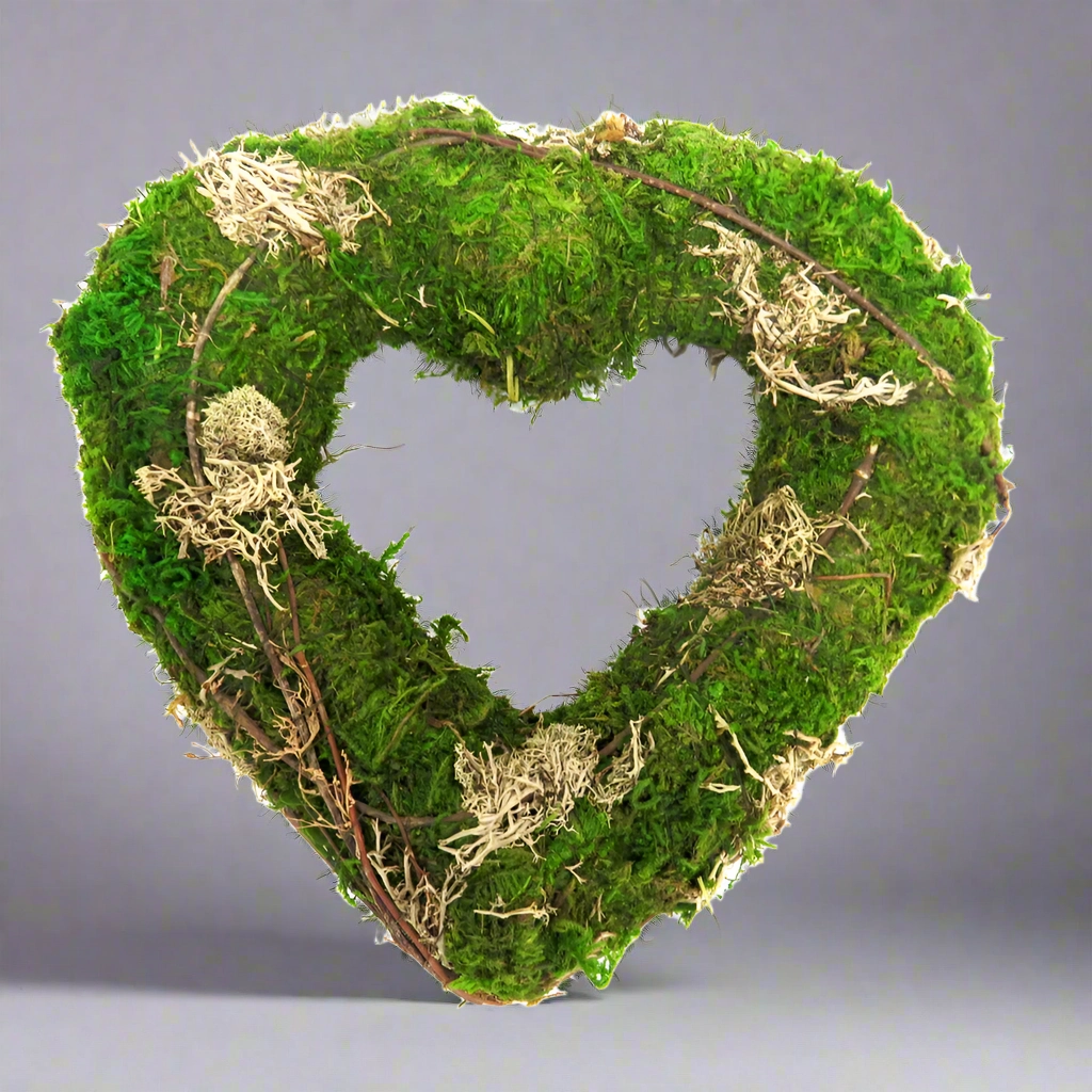 Moss magic heart decorative home ornament