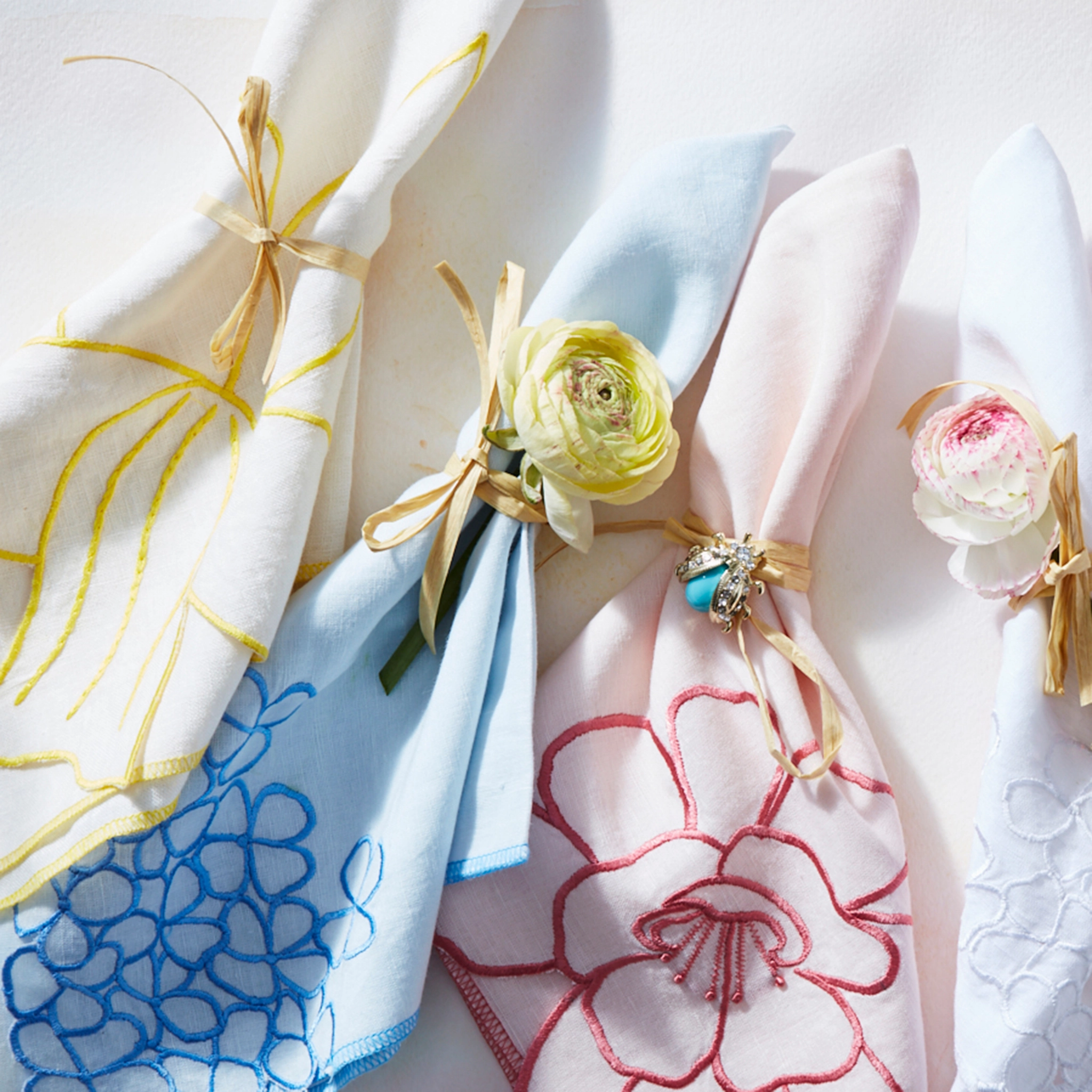 Peony Dinner Napkins, Set of Two