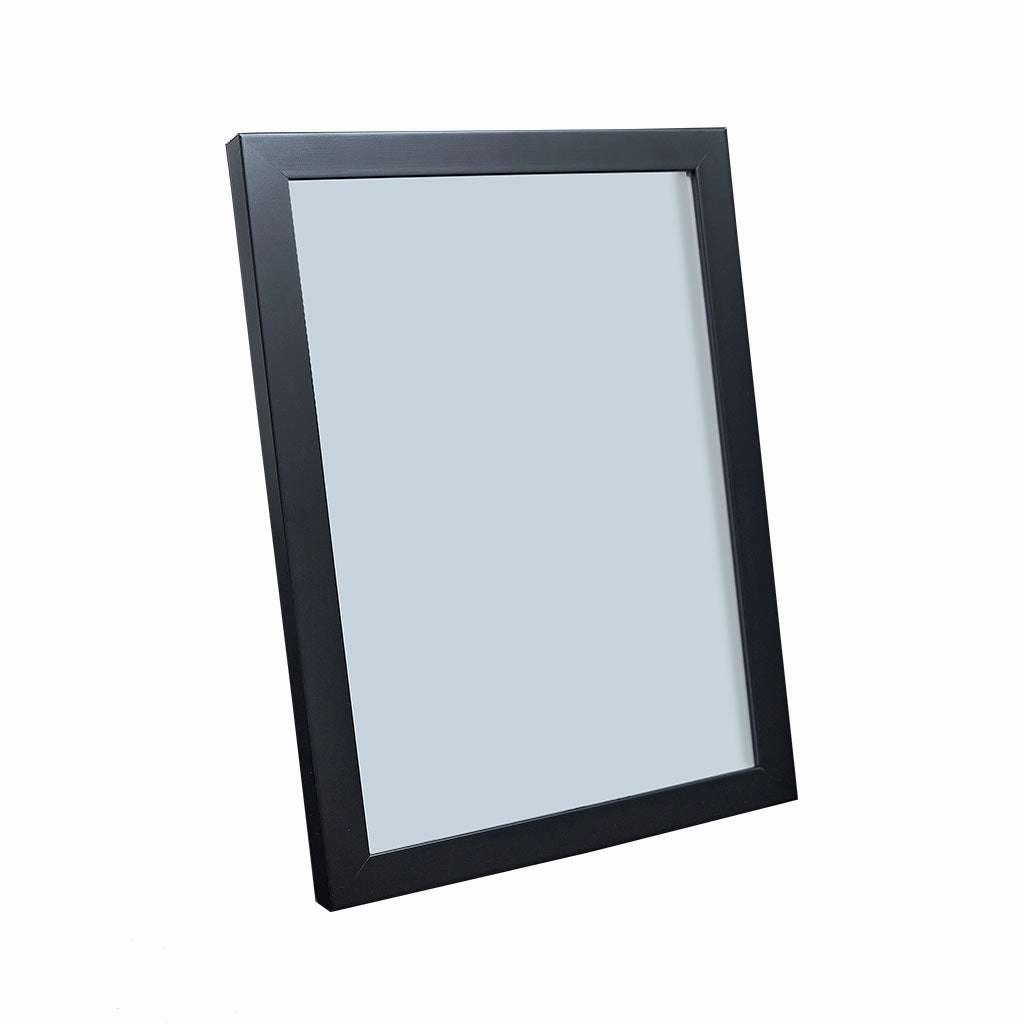 Picture frame perfect for posters -black-