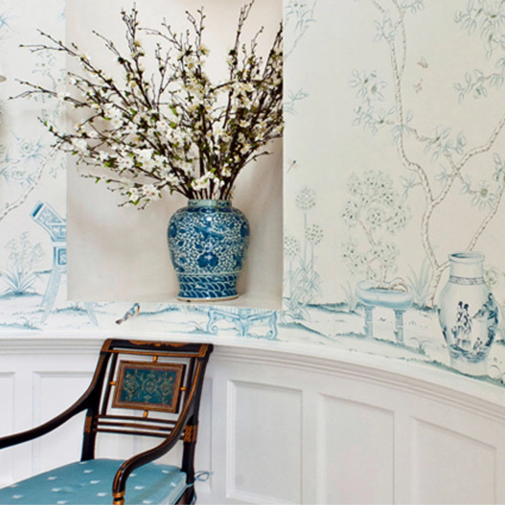 Porcelains White Chinoiserie Mural Wallpaper Panels