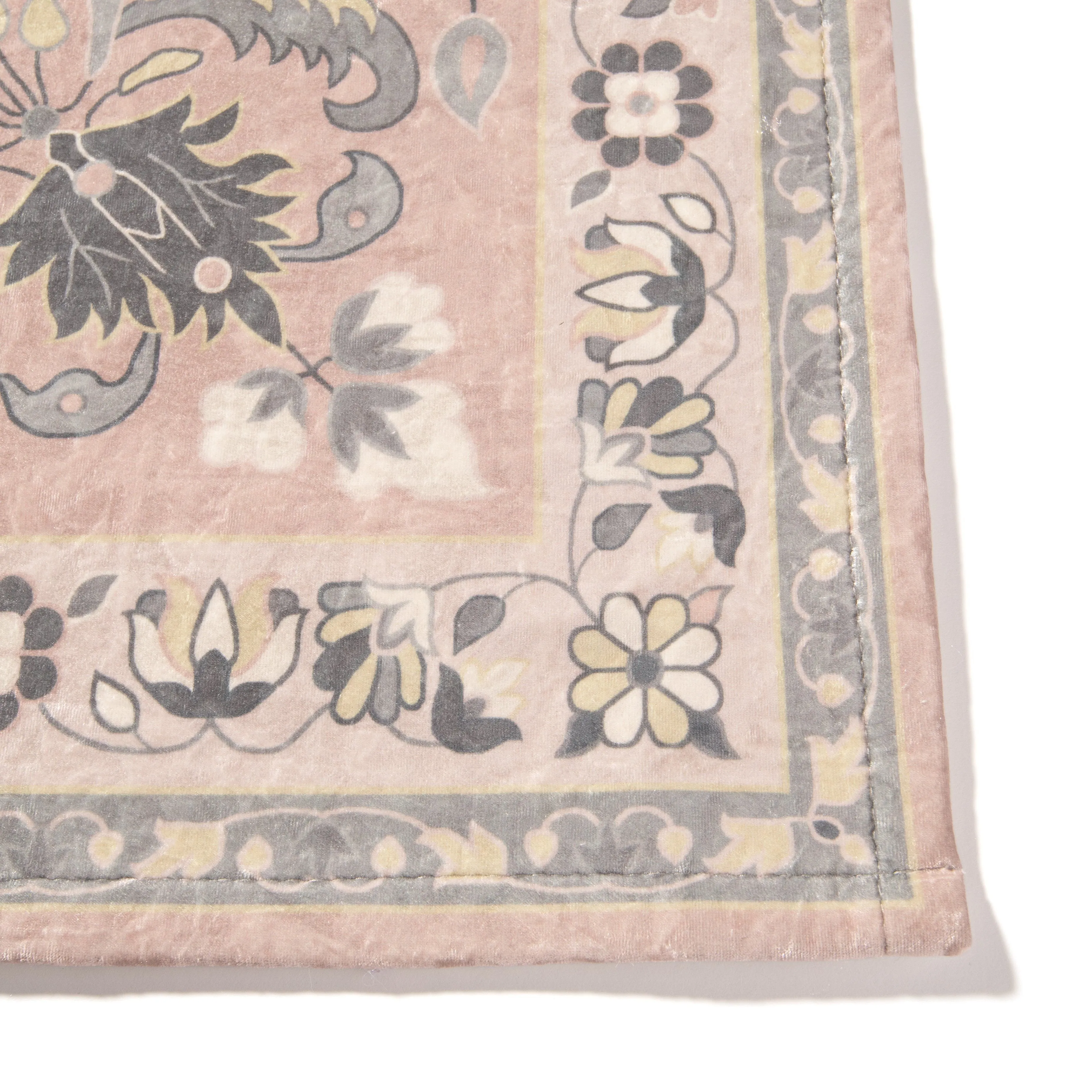 Raffine Rug Medium Pink (W2000 X D1400)