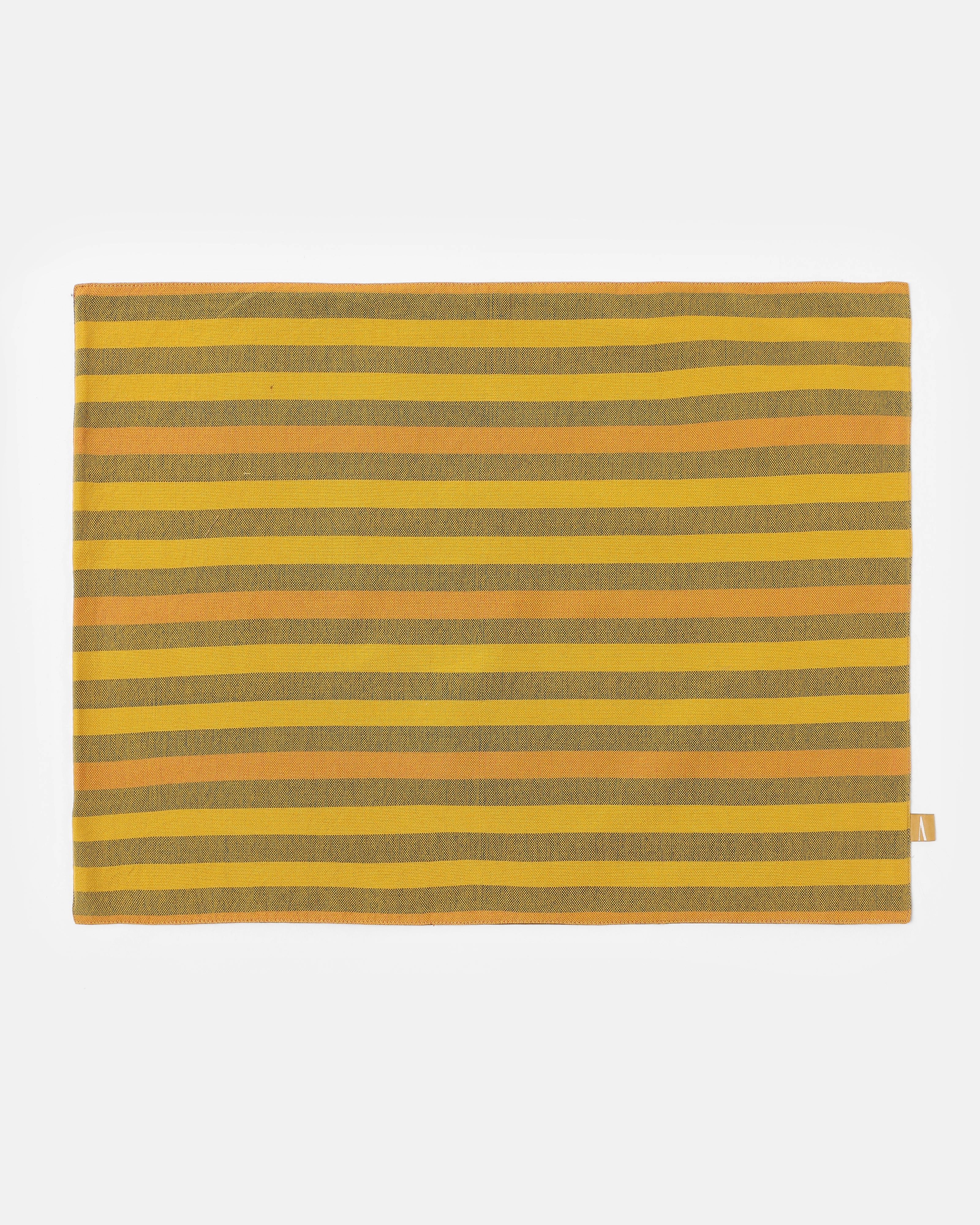 Reekha Plain Weave Cotton Table Mat | Set Of 6 ceramic table ornament