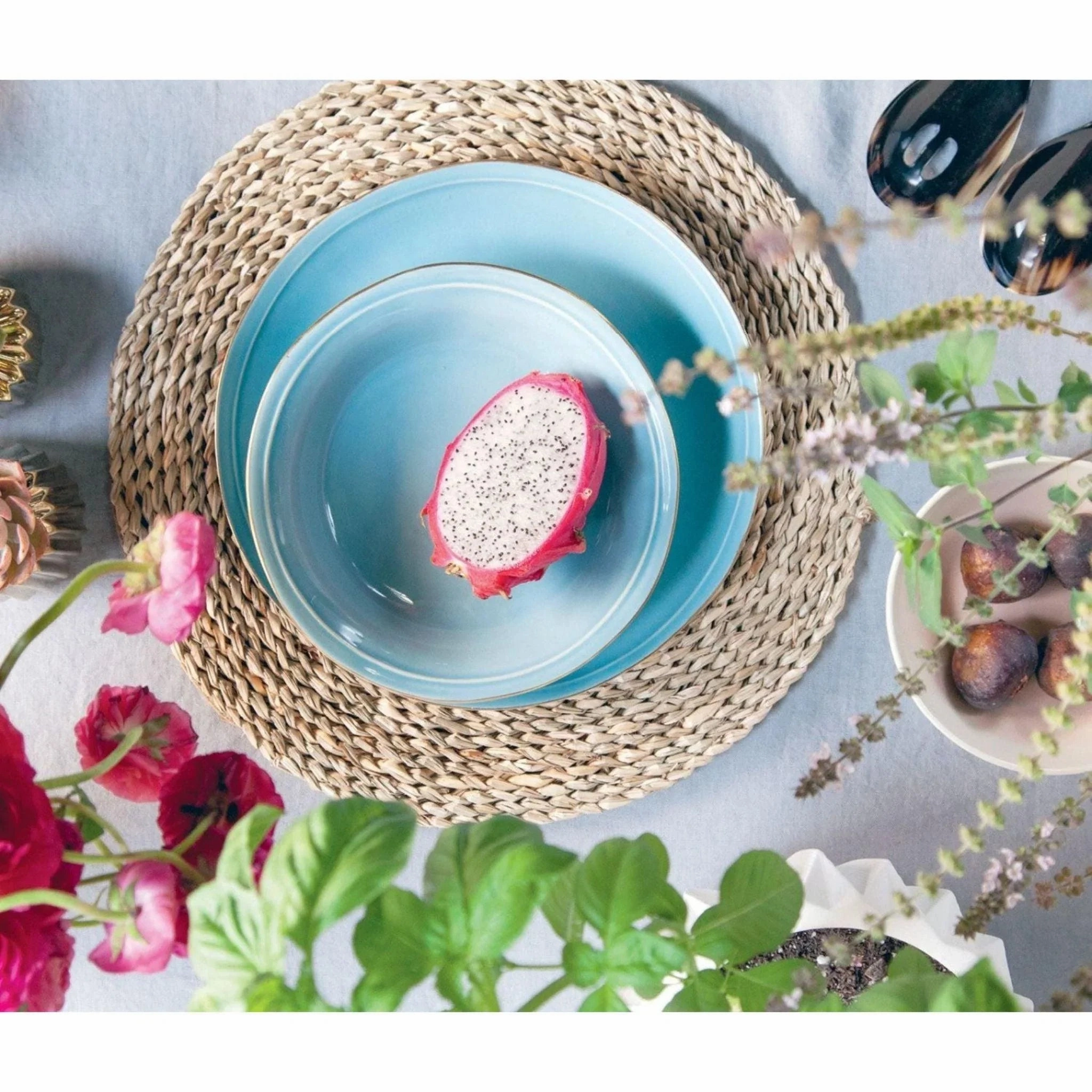 Round Natural Seagrass Placemats