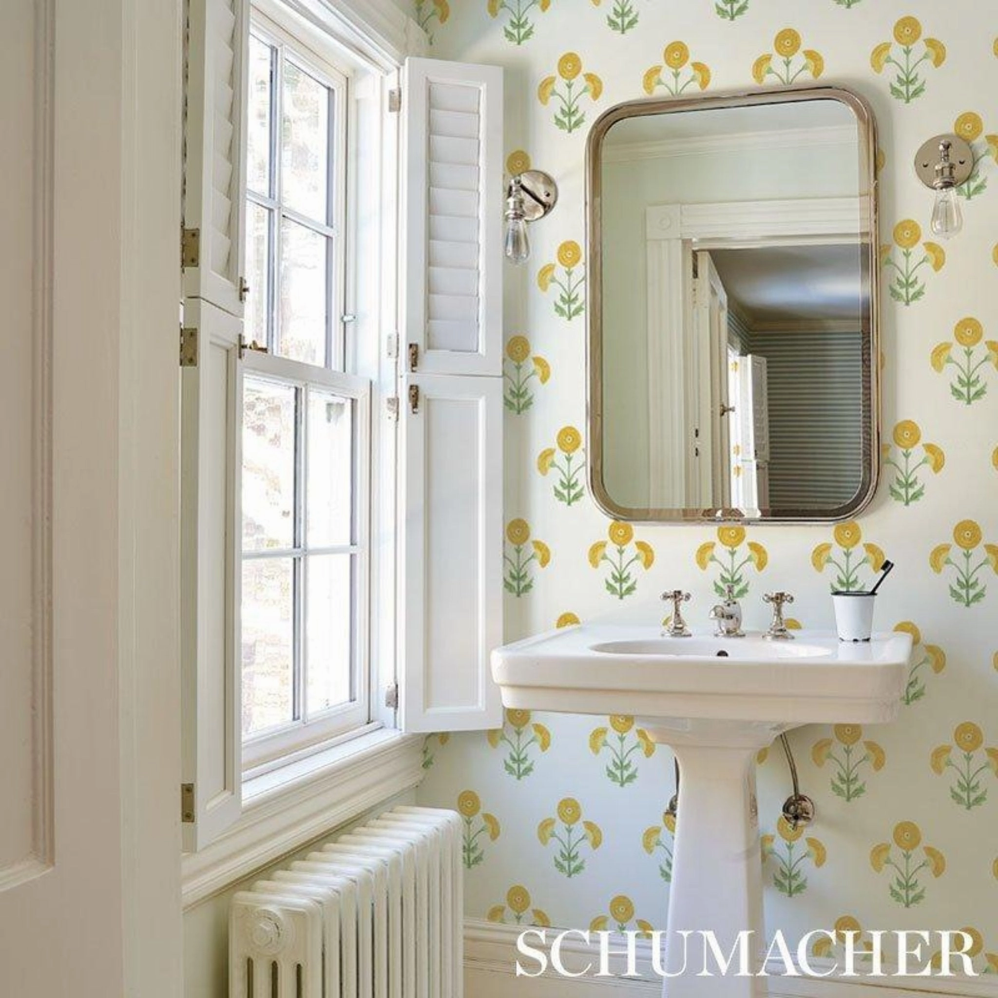 Saranda Flower Wallpaper in Marigold